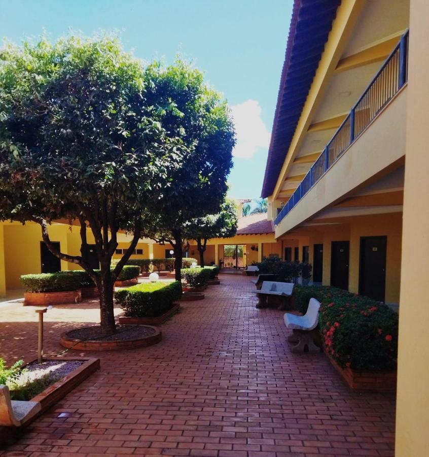 Hotel Marathi Park Rondonópolis Exterior foto