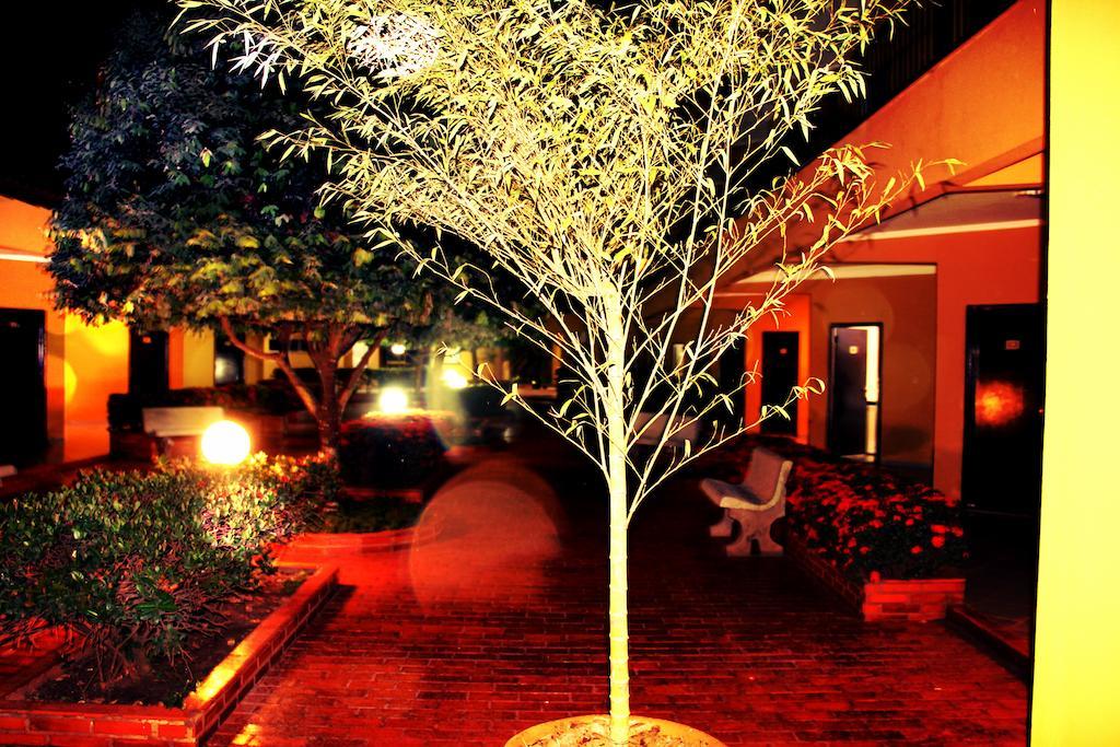 Hotel Marathi Park Rondonópolis Exterior foto